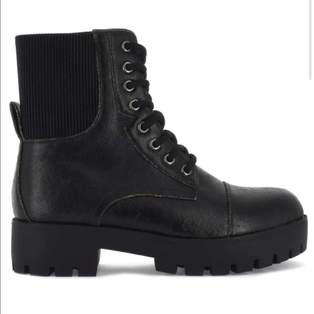 •NEW•Seven7 Jadon Lace-Up Combat Boot- BLACK